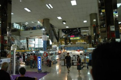 COMERCIO - CENTRO COMERCIAL 2